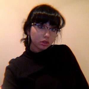 Meet your Posher, Karol